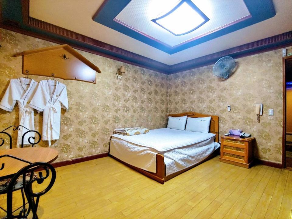 Alps Motel Puszan Kültér fotó